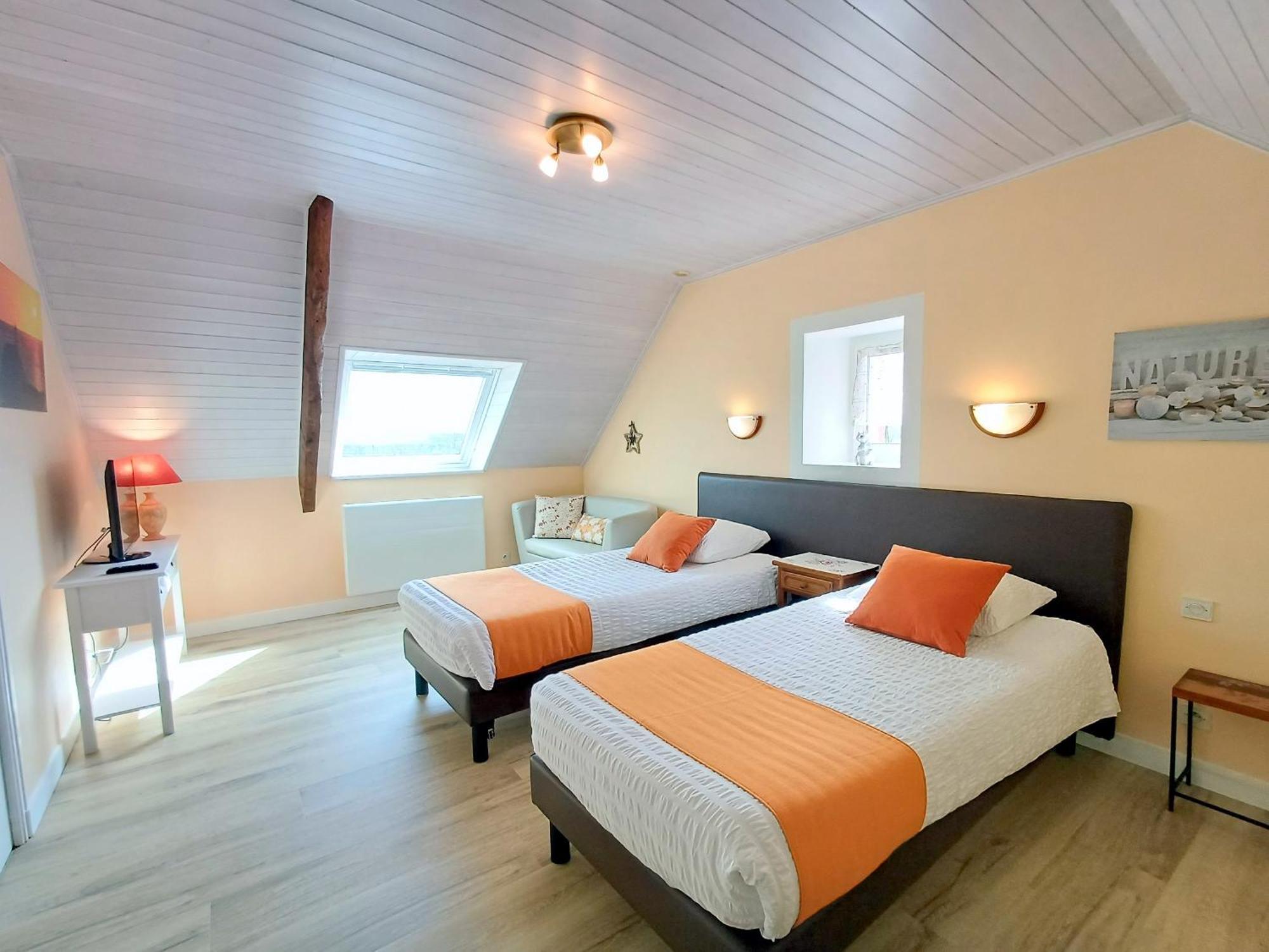 Au Calme A 10Mn Des Baies De Douarnenez Et Audierne Avec Cuisine A Disposition Mahalon Εξωτερικό φωτογραφία